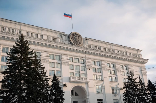Власти Кузбасса учредили новую награду: кто сможет стать «Почетным профессором» Власти Кузбасса учредили новую награду: кто сможет стать «Почетным профессором»