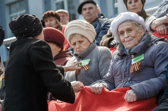 Как в Кузбассе поздравят ветеранов ВОВ с Днем Победы? Как в Кузбассе поздравят ветеранов ВОВ с Днем Победы?