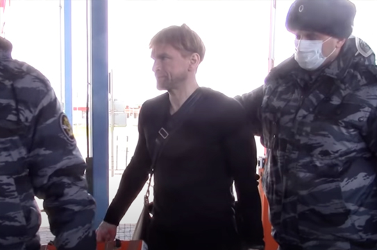 Суд продлил арест совладельцу кемеровской "Зимней вишни" Суд продлил арест совладельцу кемеровской "Зимней вишни"