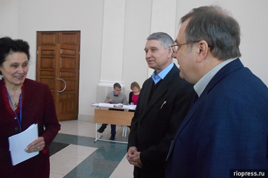 В Анжеро-Судженск на конференцию приехали иностранные учёные В Анжеро-Судженск на конференцию приехали иностранные учёные