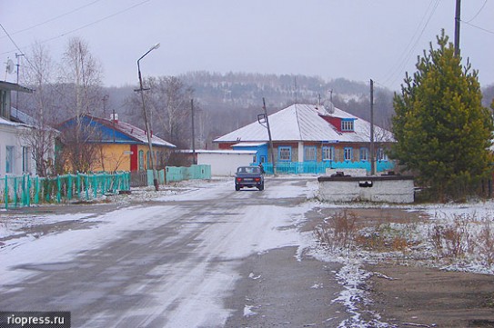 Поедет ли автобус дальше в поселок Рудничный? Поедет ли автобус дальше в поселок Рудничный?