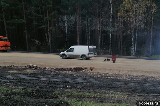 В Анжеро-Судженске обновляют Парк Победы В Анжеро-Судженске обновляют Парк Победы