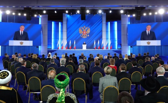 Путин назвал Кузбасс пилотным регионом для реализации новой программы по жилищному строительству Путин назвал Кузбасс пилотным регионом для реализации новой программы по жилищному строительству
