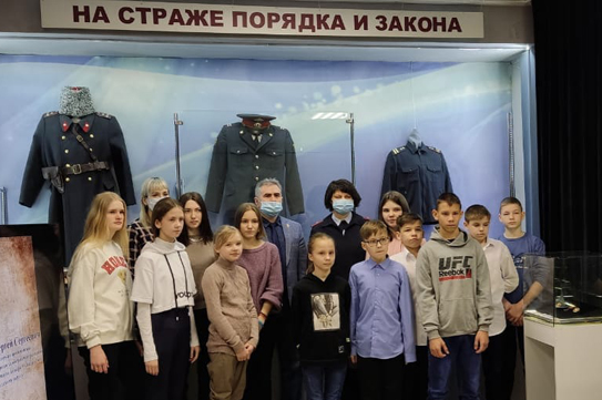 Урок мужества в анжеросудженском краеведческом музее Урок мужества в анжеросудженском краеведческом музее
